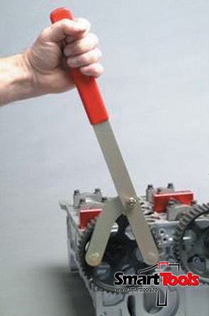 Cheie universala pentru role