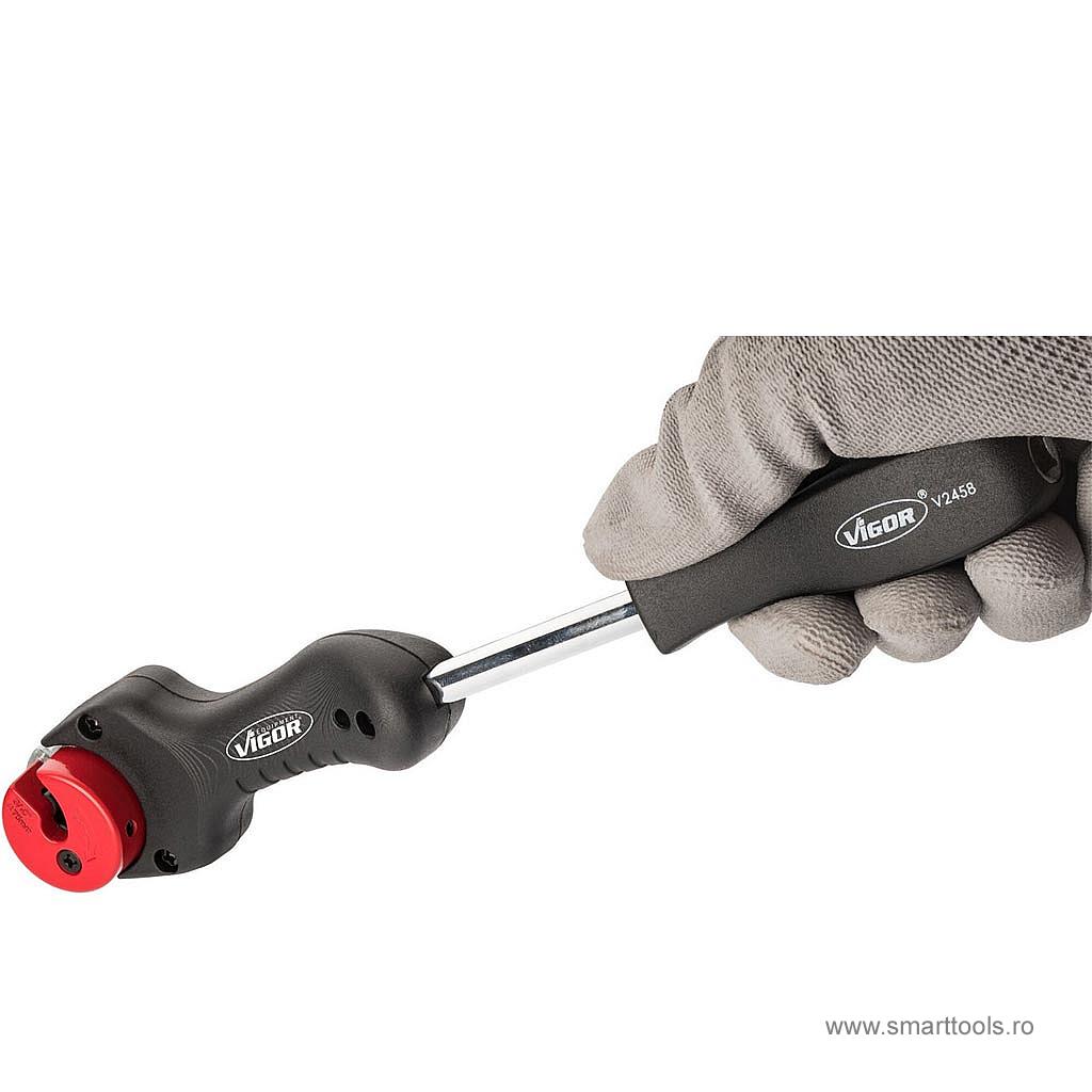 dispozitiv-cu-clichet-de-taiat-tevi-conducte-de-frana