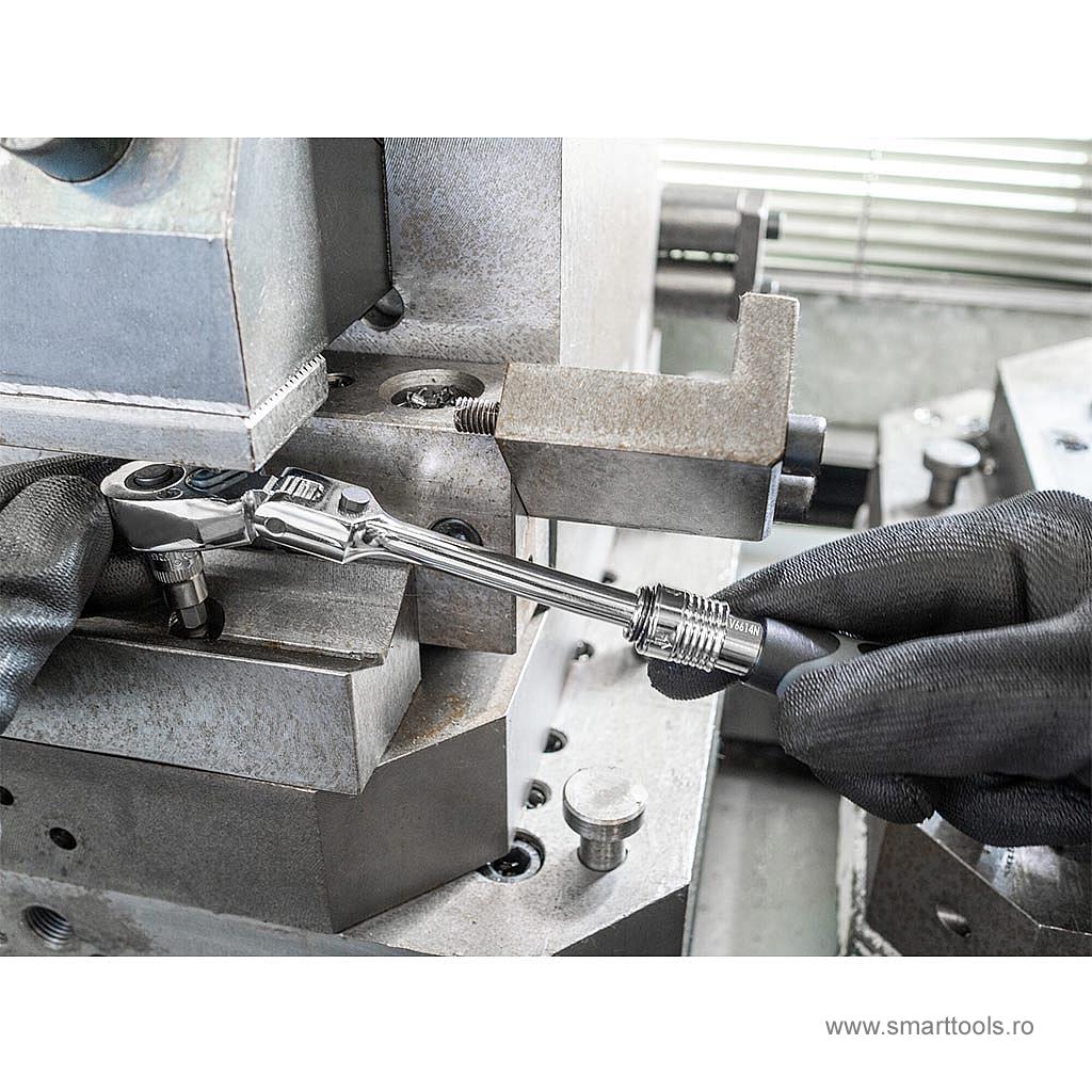 clichet-reversibil-telescopic-cu-articulatie-1-4