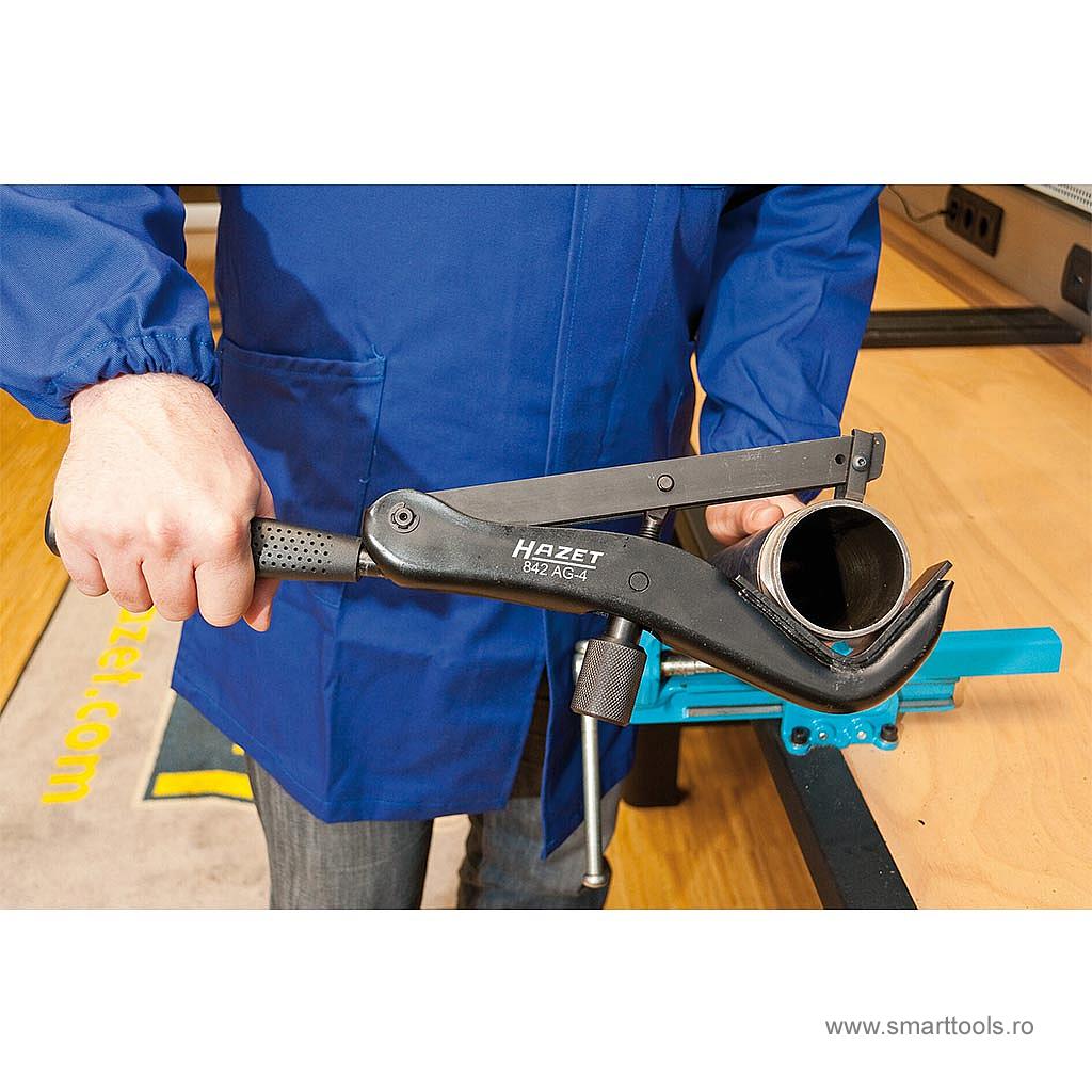 dispozitiv-universal-reparatii-filete-intre-35-152-mm