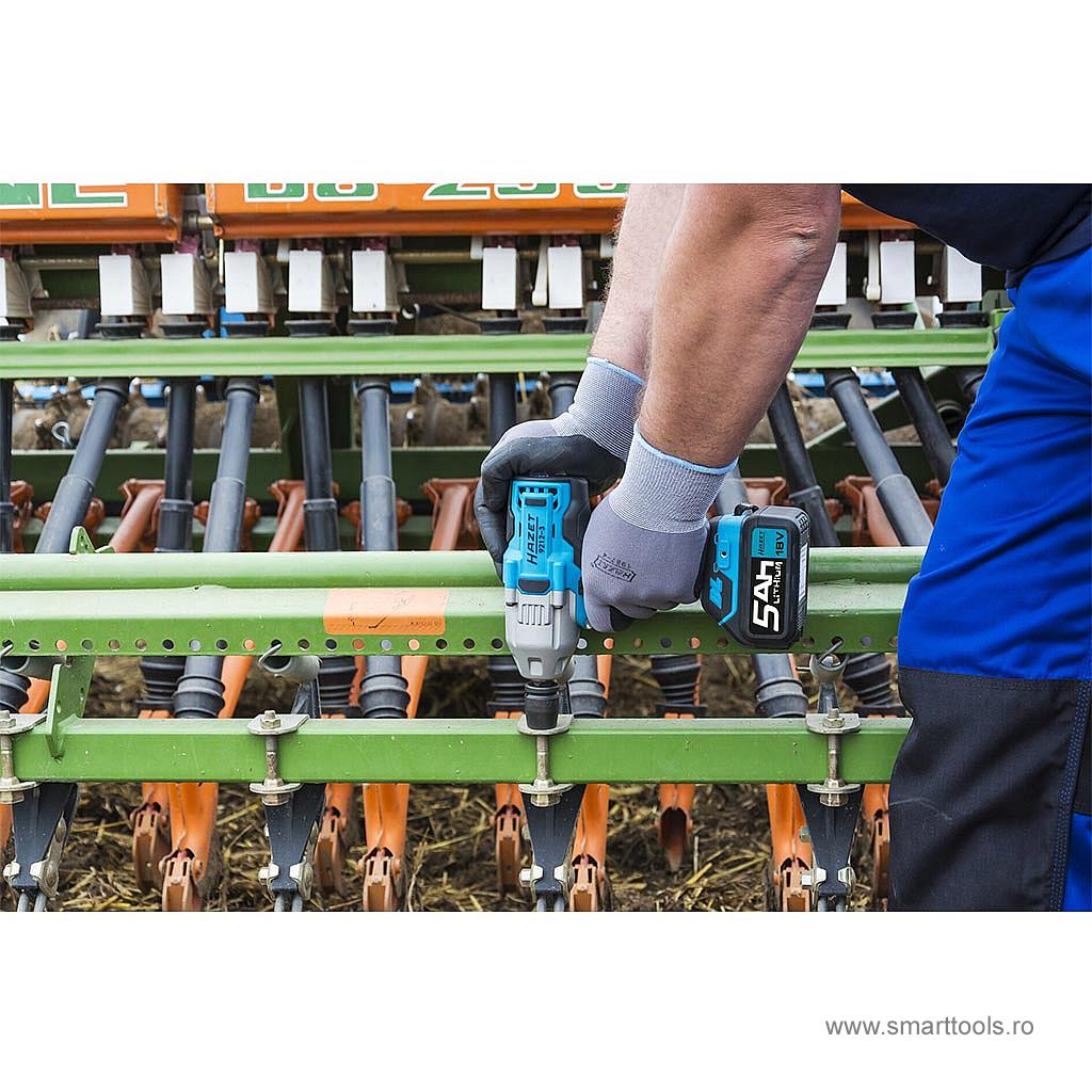 pistol-de-impact-cu-acumulator-1-2-18-v-5-0-ah-3-piese